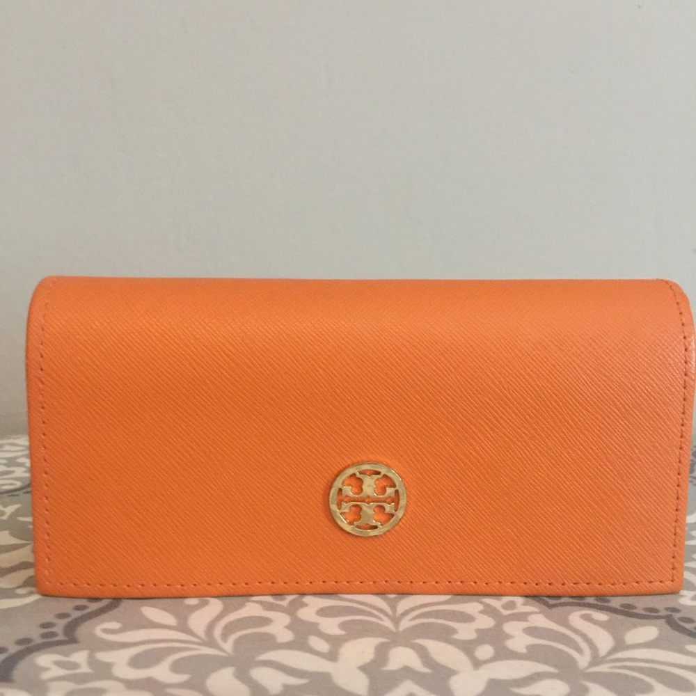 Tory Burch Eye glass Case with dust bag